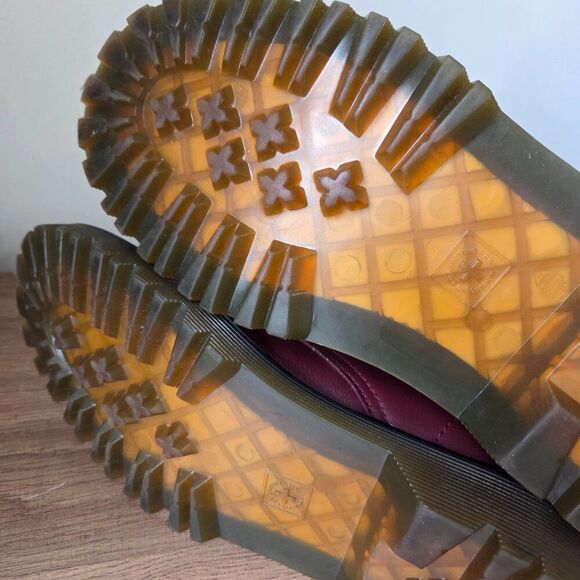 EUC DR MARTENS AIRWAIR MAROON LACE UP BOOTS SIZE US 6 WOMENS - Picture 14 of 16